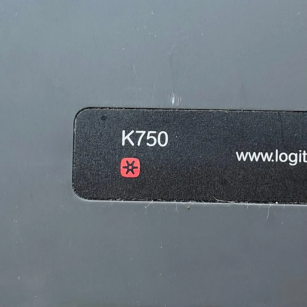 Logitech K750 Wireless Solar Keyboard With Unifying Receiver Dongle Black